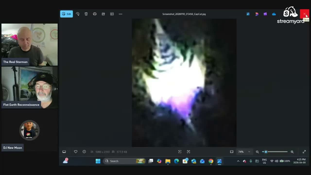 Lets phone the glitchy Astronomers Kaaaaabooooom