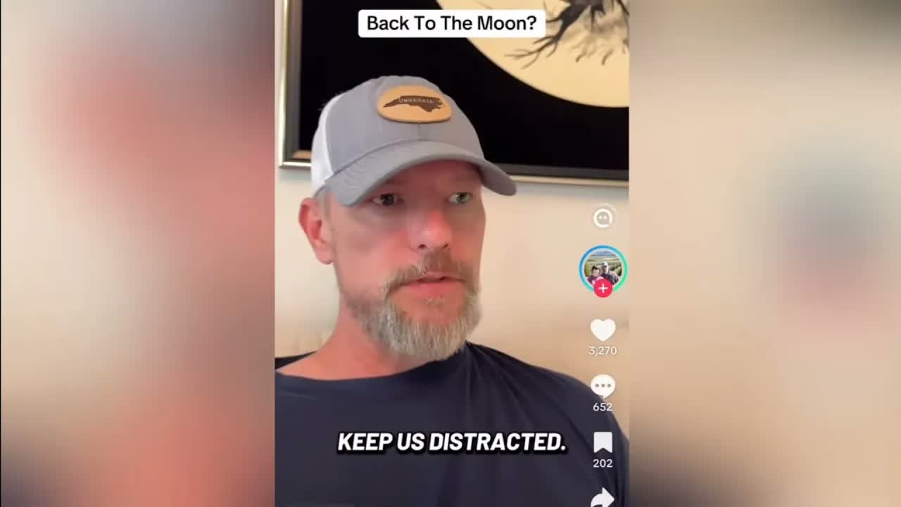 Just Some random guy I saw on a random video about the economy. And its like im WATCHING MYSELF! 🤣